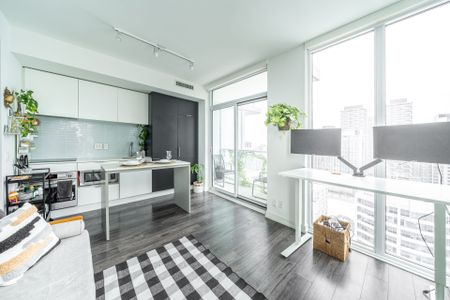 For Lease - 33 Helendale Avenue Unit# 1806, Toronto, Ontario - Photo 2