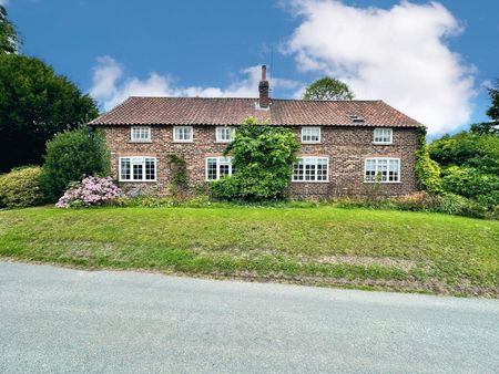 6 bedroom detached house to rent - Photo 3