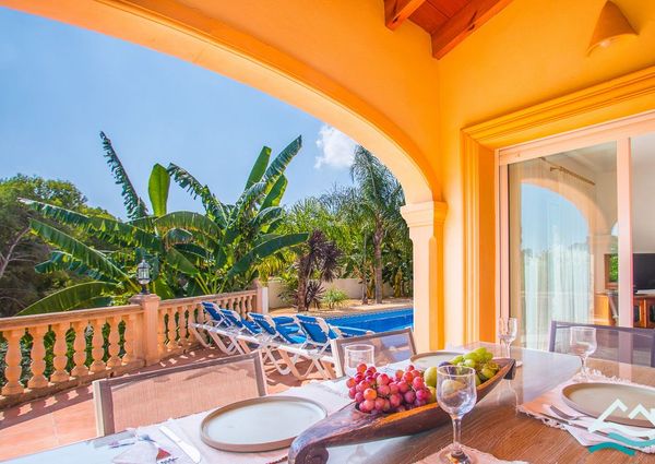 VILLA FOR RENT ALL YEAR ROUND WITH PRIVATE POOL IN MORAIRA