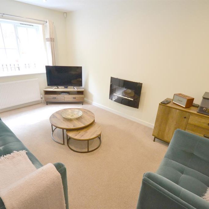 3 bedroom terraced house to rent - Photo 1