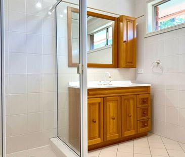 SUNFILLED FAMILY HOME WITHIN MATTHEW PEARCE CATCHMENT - Photo 5