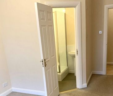 Flat to rent on - Photo 4