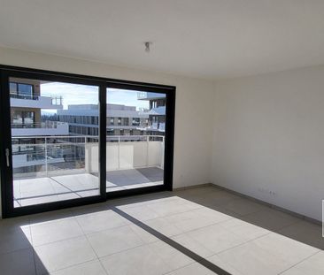 Location Appartement 3 pièces 64m² PRINGY 74370 - Photo 1