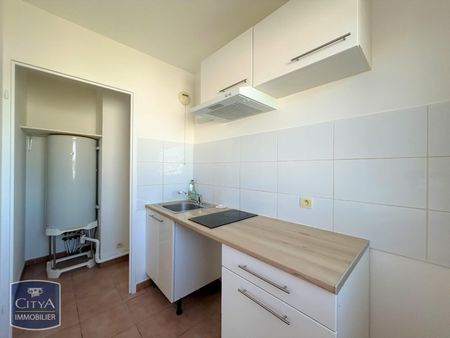 Location Appartement 2 pièces 45m² SORGUES 84700 - Photo 5