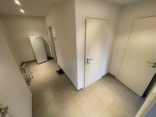 Appartement met twee slaapkamers en centrale ligging te huur - Foto 1