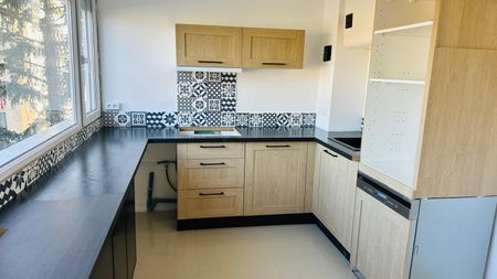 Location Appartement 3 pièces 62m² VILLENEUVE LES AVIGNON 30400 - Photo 4