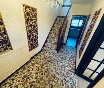 3 bedroom semi-detached house to rent - Photo 2