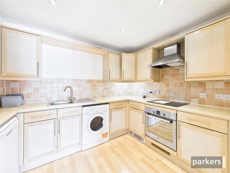 2 bedroom apartment to rent - Photo 3