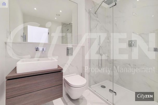 The Avenue, London - Photo 1