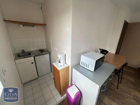Location Appartement 1 pièce 23m² ARRAS 62000 - Photo 3
