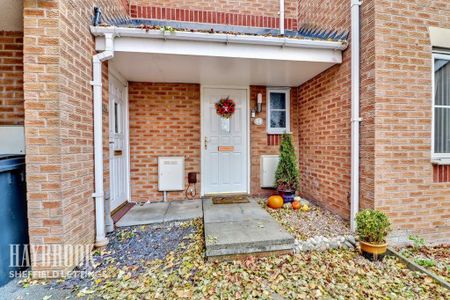 2 bedroom townhouse to rent - Photo 3