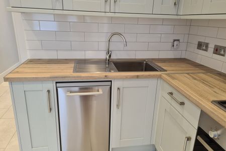 Albany Road - Photo 4