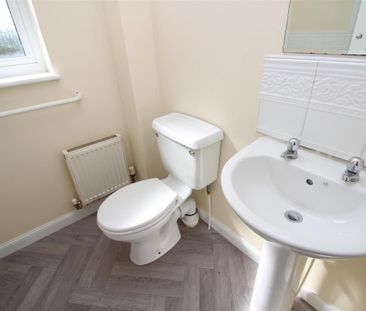 3 bedroom Semi-detached house to rent in Chesters Avenue, Longbento... - Photo 4