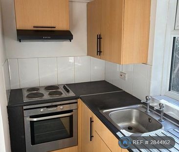 1 bedroom maisonette to rent - Photo 3