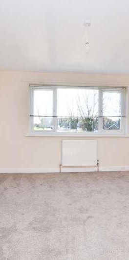 South View, Hazlerigg, Newcastle Upon Tyne, NE13 - Photo 1