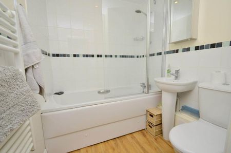 1 bedroom apartment to rent - Photo 4