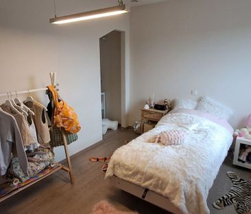 Woning te huur in Lapscheure voor € 1.200 met 4 slaapkamers - Photo 5