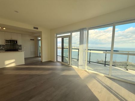 For Lease - 38 Annie Craig Drive Unit# 5005, Toronto, Ontario - Photo 3