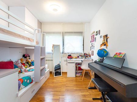 Luxury Flat for rent in Esplugues de Llobregat, Catalonia - Photo 3