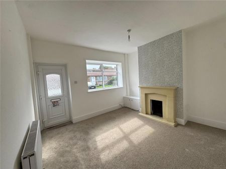 2 bedroom terraced house to rent - Photo 2