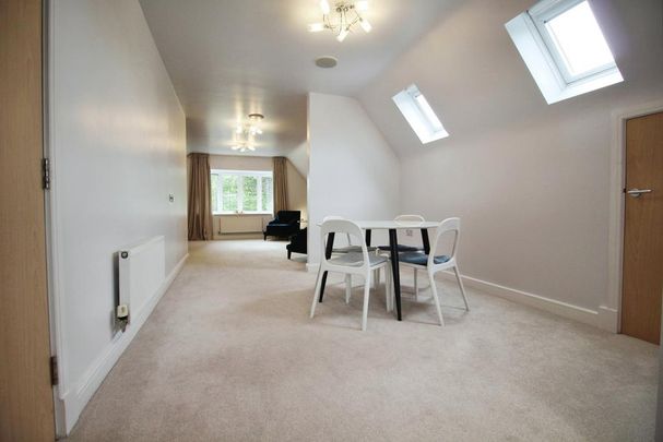 2 bedroom penthouse to rent - Photo 1