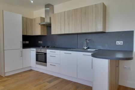 1 bedroom flat to rent - Photo 5