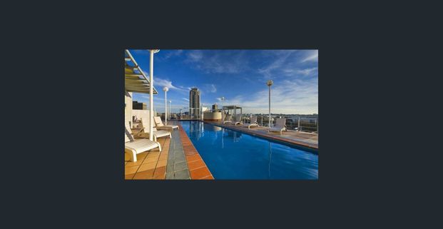 2 Bedroom Apartment in Harbour Garden Towers - Photo 1