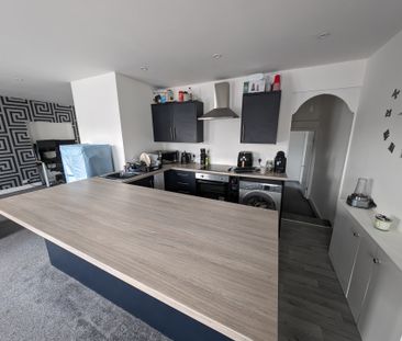 67a Seaview Road Wallasey CH45 4QW - Photo 6