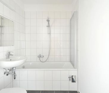 Tollen Weitblick genießen - bezugsfertig ab sofort - Photo 2