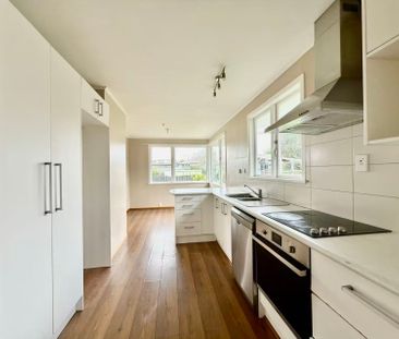 Family Home with Expansive Outdoor Space - Photo 1