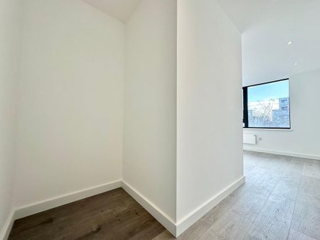2 bedroom apartment to rent - Photo 2