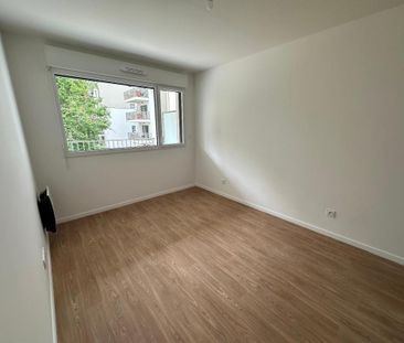 Location Appartement 2 pièces 47m² TOURS 37000 - Photo 5