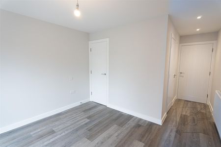 St Mary's Road, Greenhithe, Kent - Photo 3