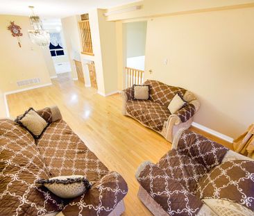 For Lease - 30A Beachell Street, Toronto, Ontario - Photo 3