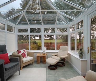 2 bedroom semi-detached bungalow to rent - Photo 1