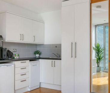 Studio to rent - Photo 4
