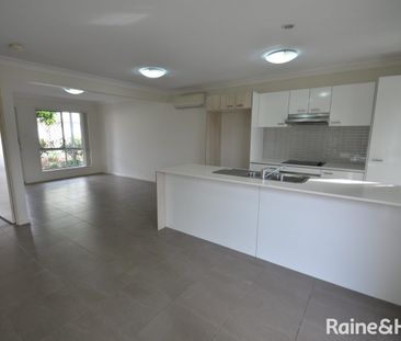 Lovely 3 Bed Townhouse For Rent - Photo 5