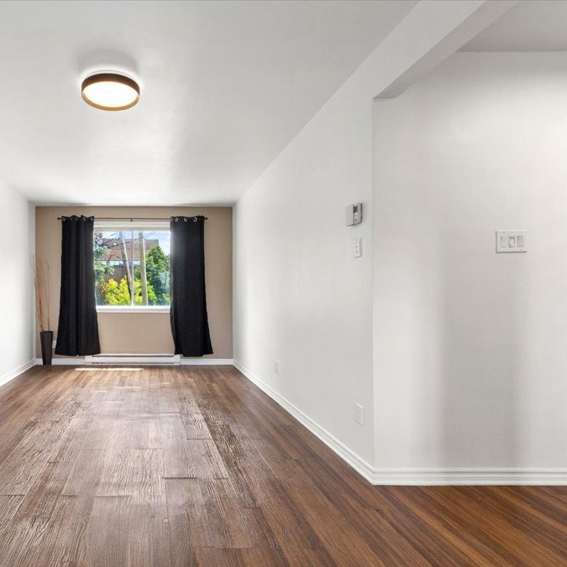 VISITE LIBRE, 3541 Rue Beaubien E., Montréal (Rosemont, QC H1X - Photo 1
