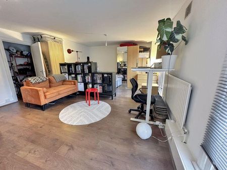 Studio to rent - Photo 4