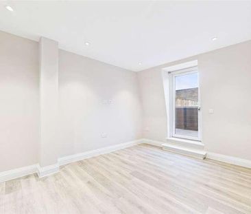 West Street, Maidenhead, Berkshire, SL6 - Photo 4