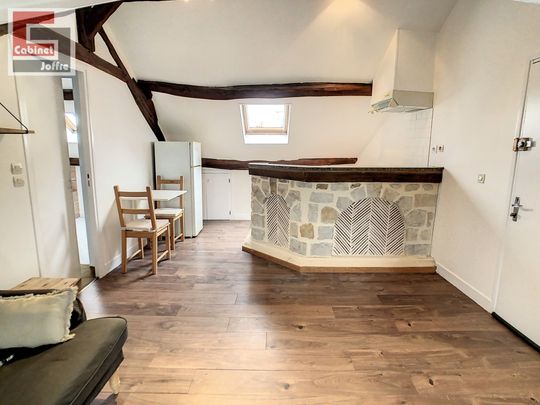 Location Appartement 2 pièces 27m² FONTAINEBLEAU 77300 - Photo 1