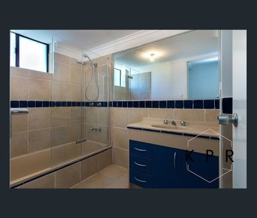 Spacious apartment in Quiet Street - Photo 6