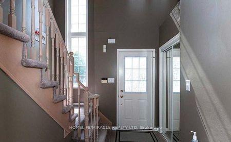 For Lease - 36 Bramcedar Crescent, Brampton, Ontario - Photo 3