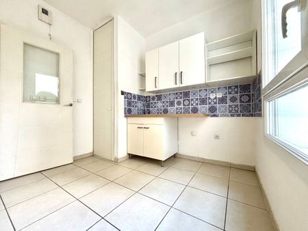 Location Appartement 2 pièces 48m² GRENOBLE 38100 - Photo 5