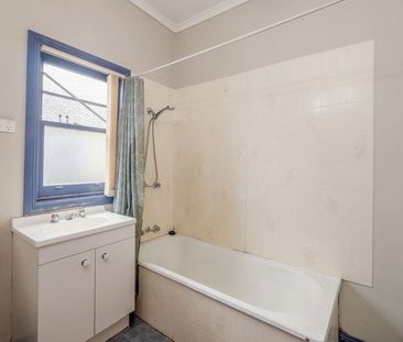 Spacious 3-Bed Glenorchy Family Home - Photo 4