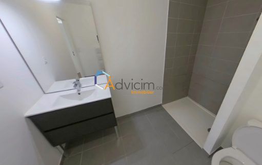 Appartement à louer Fleury-les-Aubrais - Photo 1
