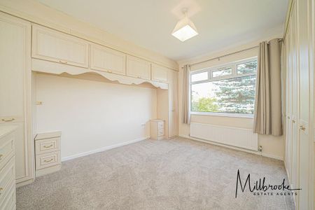 2 bedroom semi-detached bungalow to rent - Photo 2