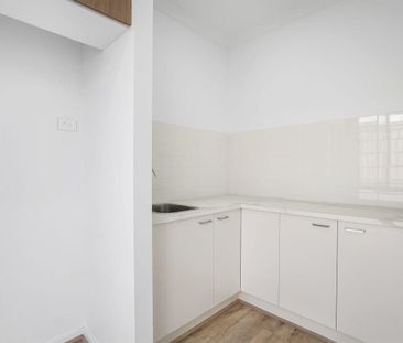 Spacious 4-Bedroom Home in Donnybrook - Photo 2