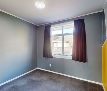 2-Bedroom Unit in the Heart of Upper Hutt !!! - Photo 5