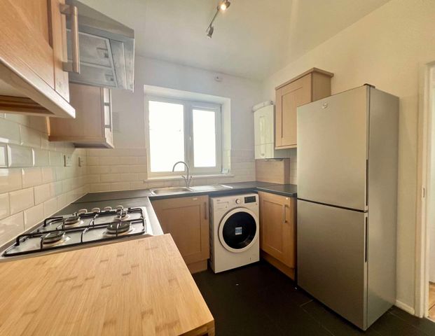Smithwood Close Room 1 - Photo 1